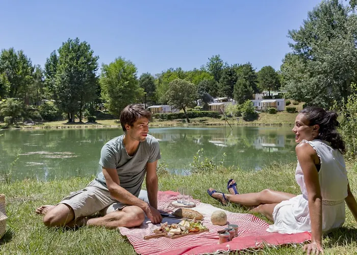 4p 2bdrms Aircon Saint-Crépin-et-Carlucet